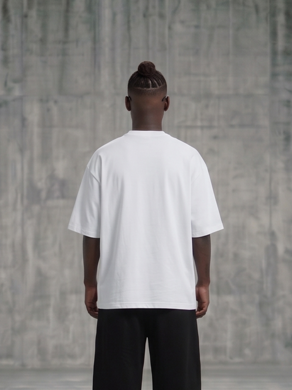 T-Shirt / White / Oversized / 100% Cotton / 260GSM