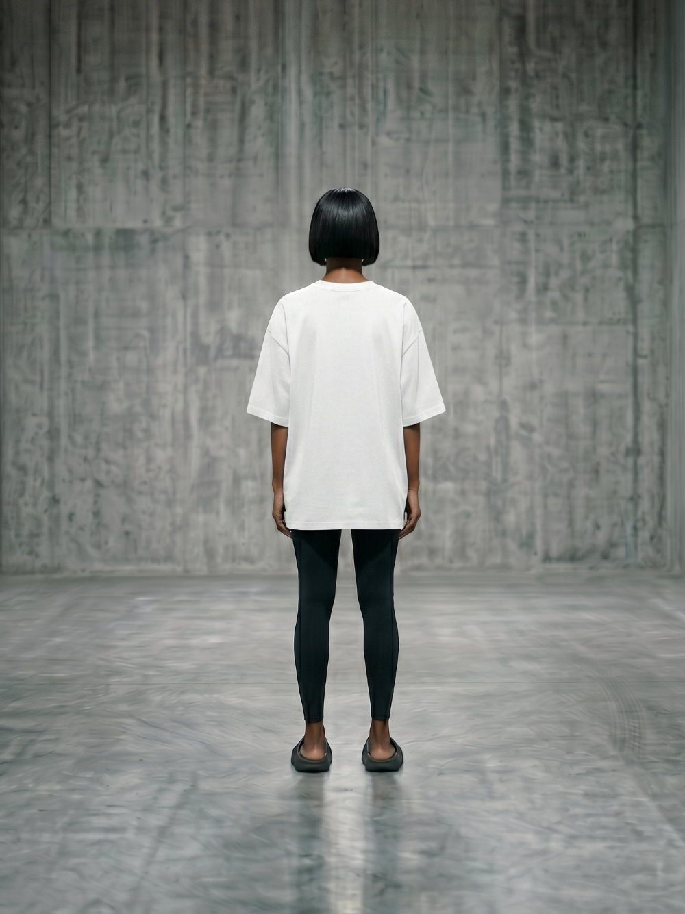 T-Shirt / White / Oversized / 100% Cotton / 260GSM
