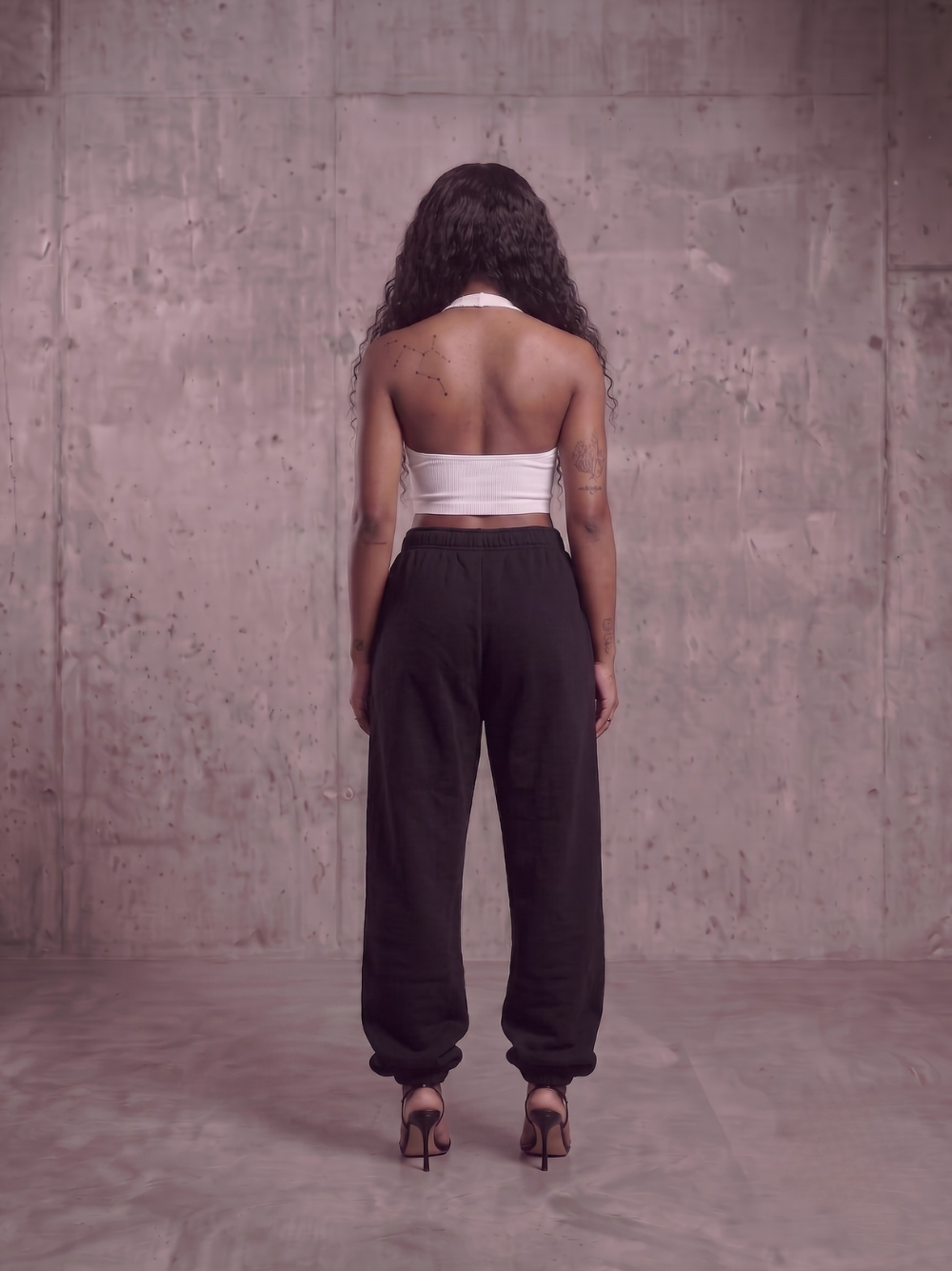 Sweatpant cuffed / Black / Oversized / 100% cotton